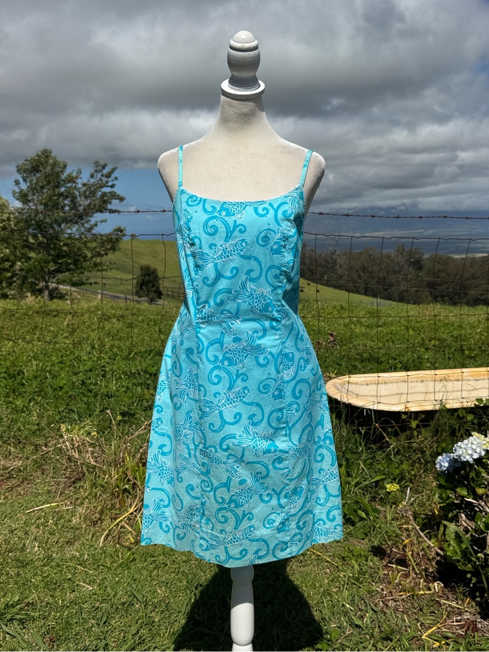 Lilly Pulitzer Reto Resortwear Blue koi fish print shift sun dress Vacation 12